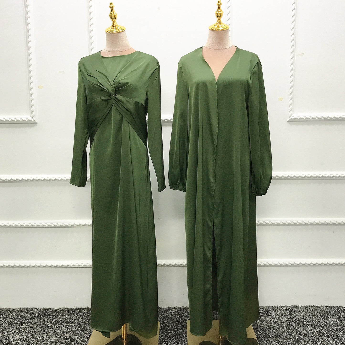 ROBE LONGUE SATINÉE HIJAB STYLE – DÉTAIL TORSADÉ ÉLÉGANT