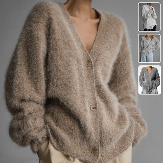 Cardigan Doux à Col V – Élégance & Confort Automne-Hiver