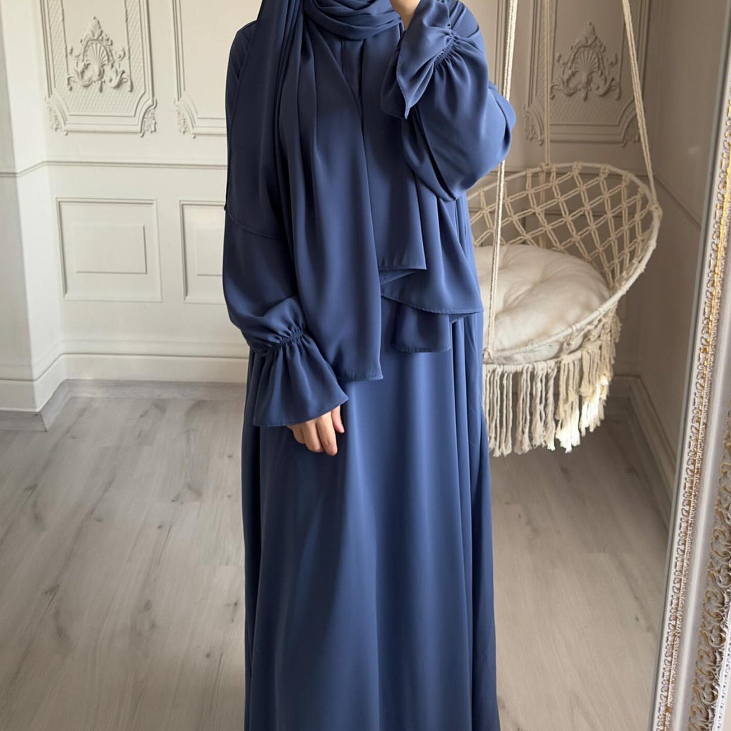 Abaya brodée florale – Élégance raffinée pour femme pudique