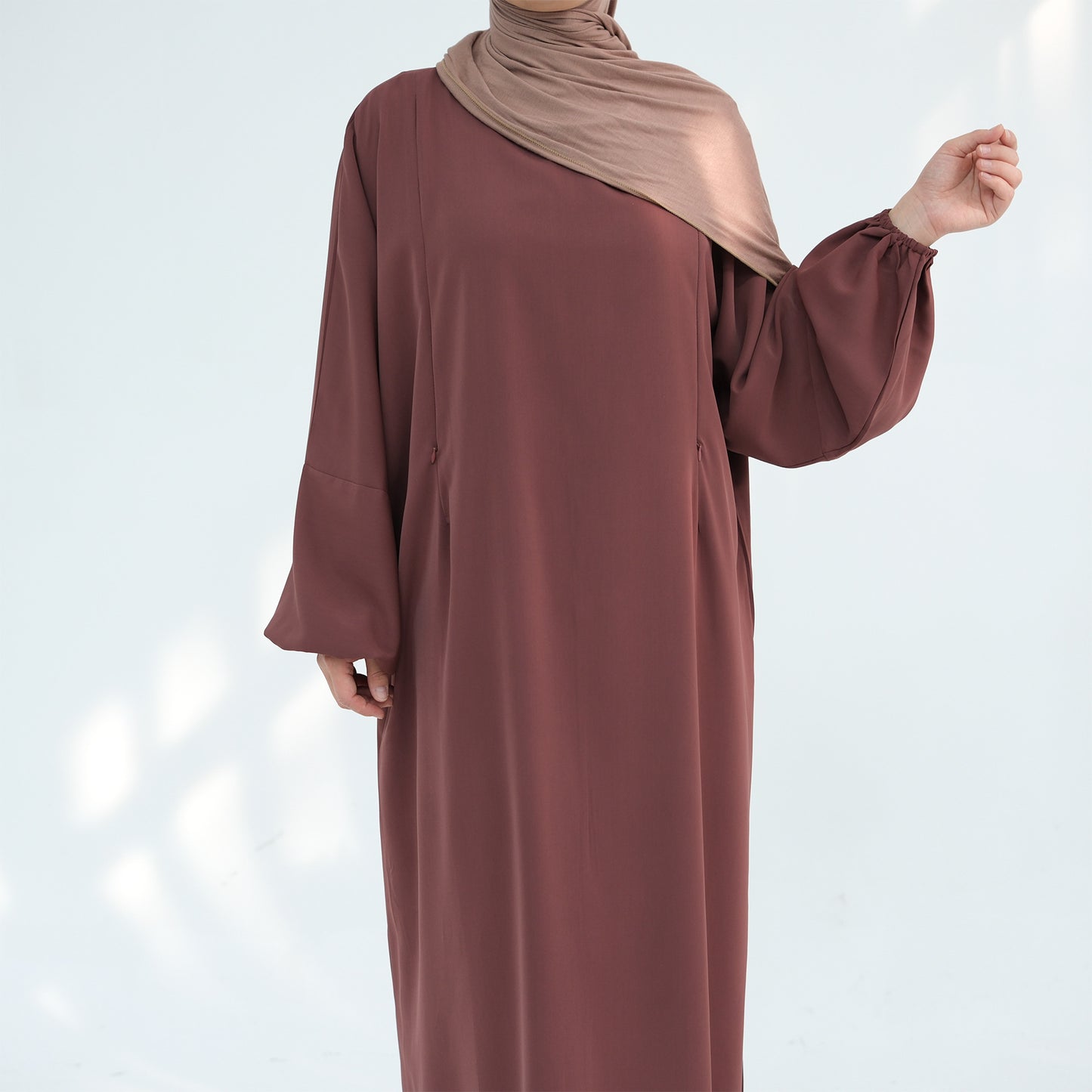 Abaya Dubaï Chic – Combinaison fluide avec hijab assorti | Élégance pudique & moderne