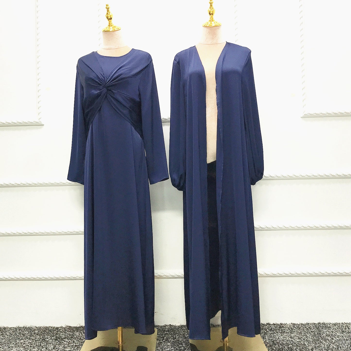 ROBE LONGUE SATINÉE HIJAB STYLE – DÉTAIL TORSADÉ ÉLÉGANT